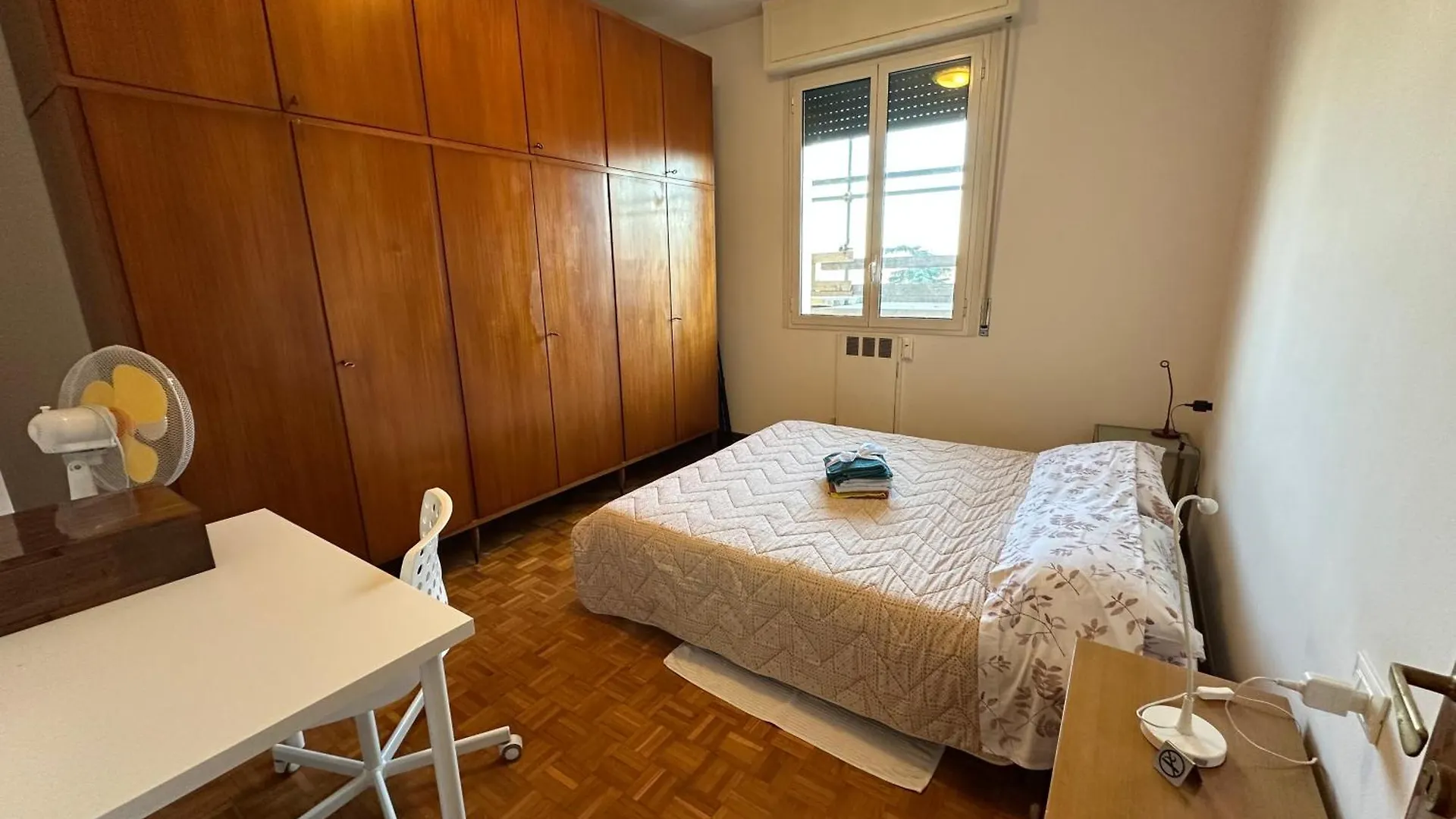 Bologna Maggiore Comoda A Tutto 0*,  Italy