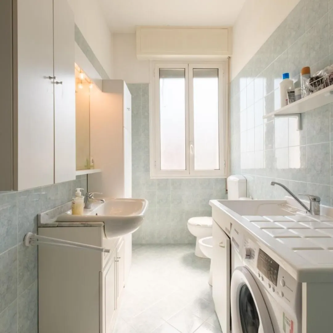 Bologna Maggiore Comoda Al Centro Di Tutto Apartamento